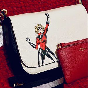 MARVEL JES MESSENGER + Wristlet w/Carol Danvers